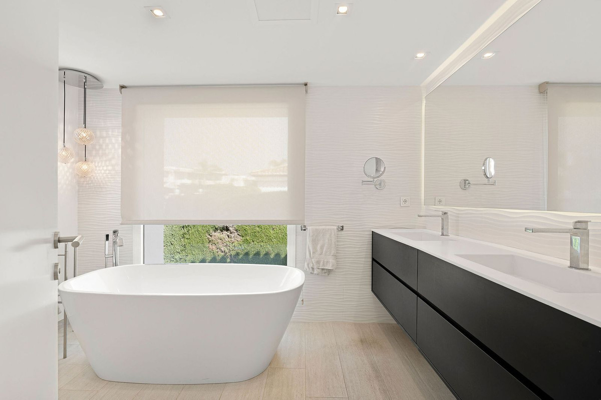 2a83d761baa6d5b1826e6469f548b15c - 20