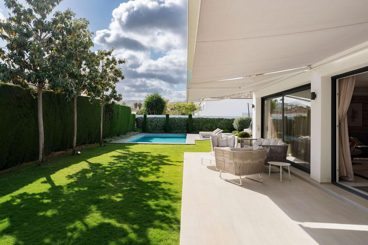 2a83d761baa6d5b1826e6469f548b15c - 33