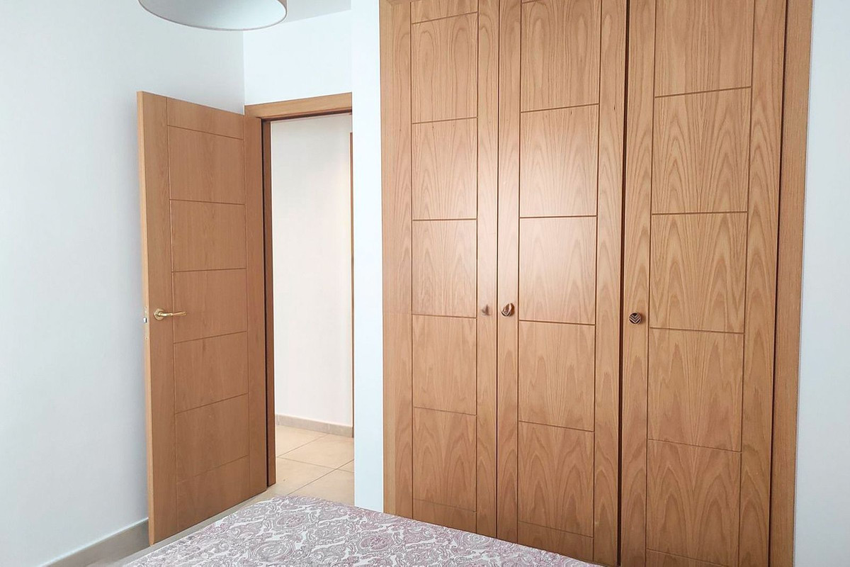 2a92599f1351d7d7667841c1fe68fbe3 - 8