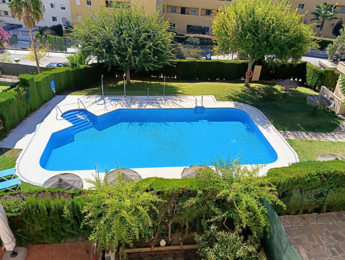 2a9cb2637db43ea64015c375cff16c85 - 17