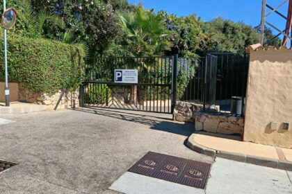 2a9cb2637db43ea64015c375cff16c85 - 18