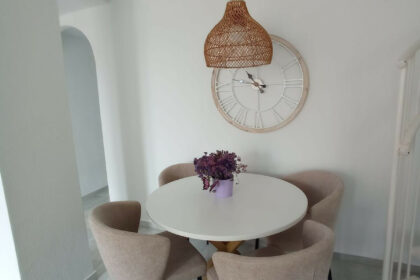 2abc6b9fcf8051c6b41a0a4b41dac306 - 11