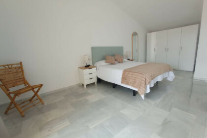 2abc6b9fcf8051c6b41a0a4b41dac306 - 2