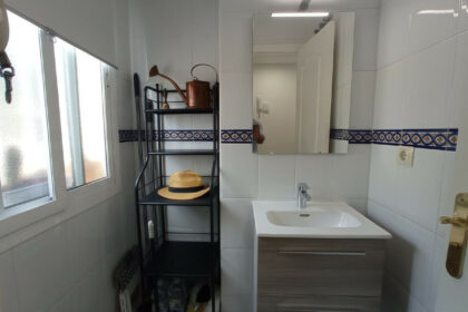 2abc6b9fcf8051c6b41a0a4b41dac306 - 27