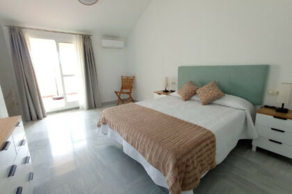 2abc6b9fcf8051c6b41a0a4b41dac306 - 3