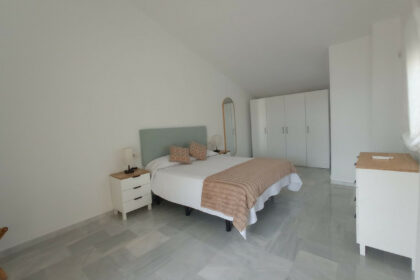 2abc6b9fcf8051c6b41a0a4b41dac306 - 9