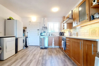 2b0b5c783bd788e8859500699a4d8a2f - 2