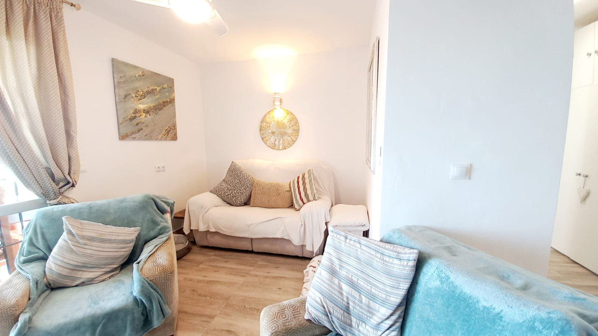 2b0b5c783bd788e8859500699a4d8a2f - 3