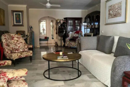 2b30309aadc70d703794234f1c4720c8 - 1