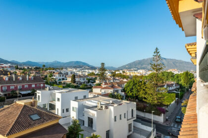 2bbf481c7f309317a4364b8e449b83b7 - 20