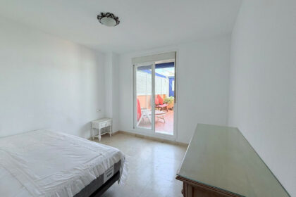 2bd1d182d0c4dcf18c3bd84ddb94025a - 12