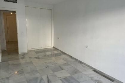 2c4f51593cbd86610327c381cf0c9069 - 15