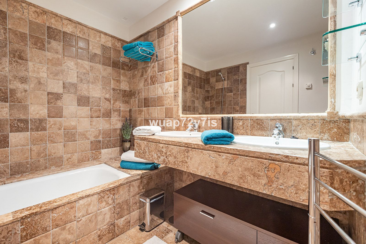 2c5135df2a6b8c0a5da62e771f5ddcc9 - 19