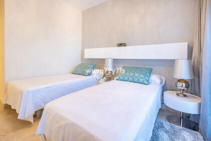 2c5135df2a6b8c0a5da62e771f5ddcc9 - 24