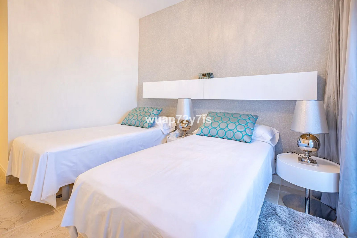 2c5135df2a6b8c0a5da62e771f5ddcc9 - 24