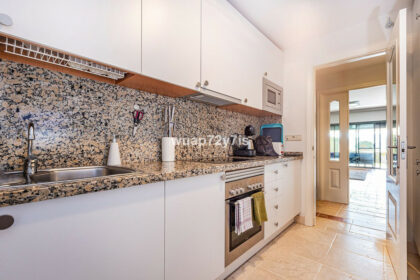 2c5135df2a6b8c0a5da62e771f5ddcc9 - 28