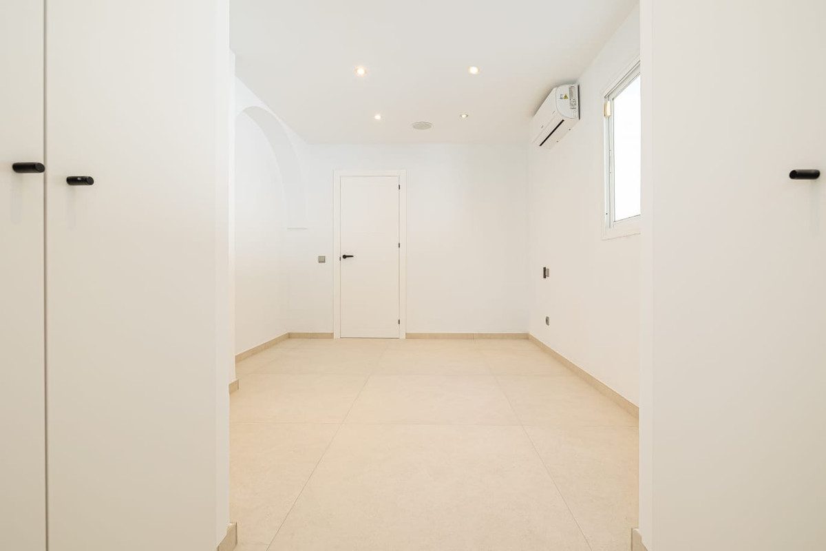 2ca3c78a4057d58b909a31666aa57dc1 - 13