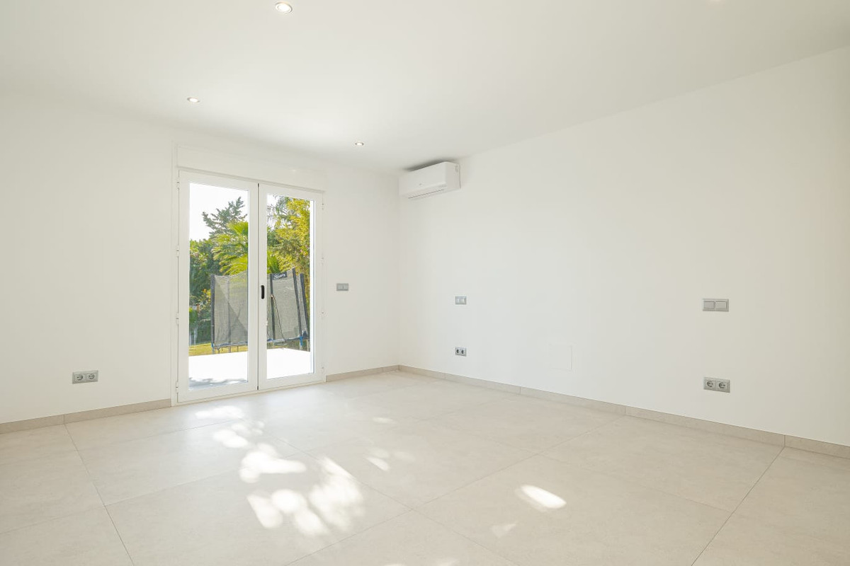 2ca3c78a4057d58b909a31666aa57dc1 - 17