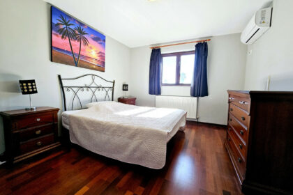 2ccd38b86be520bc9ac4bb15f89feff1 - 17