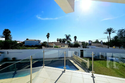 2ccd38b86be520bc9ac4bb15f89feff1 - 24