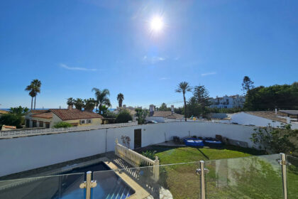 2ccd38b86be520bc9ac4bb15f89feff1 - 25