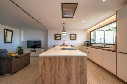 2d29fe369e4e03331da79741dd1e8ef7 - 11