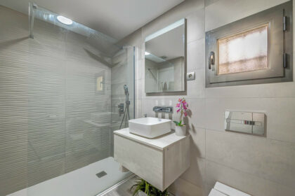 2d29fe369e4e03331da79741dd1e8ef7 - 24