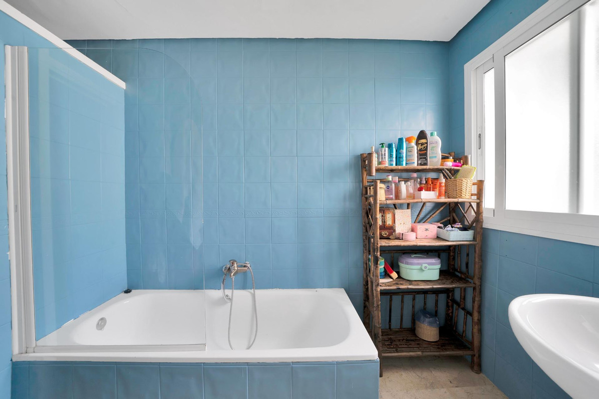 2d3aa501cc79edb8e9116c43a2590eac - 35