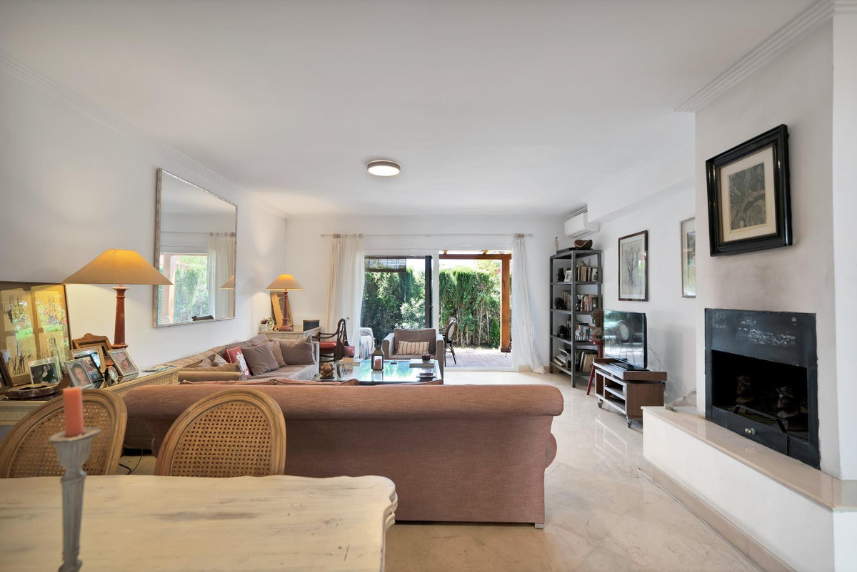 2d3aa501cc79edb8e9116c43a2590eac - 5