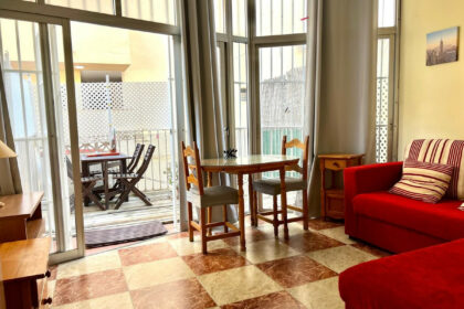 2e69b82e2313450184273e68b250795e - 1