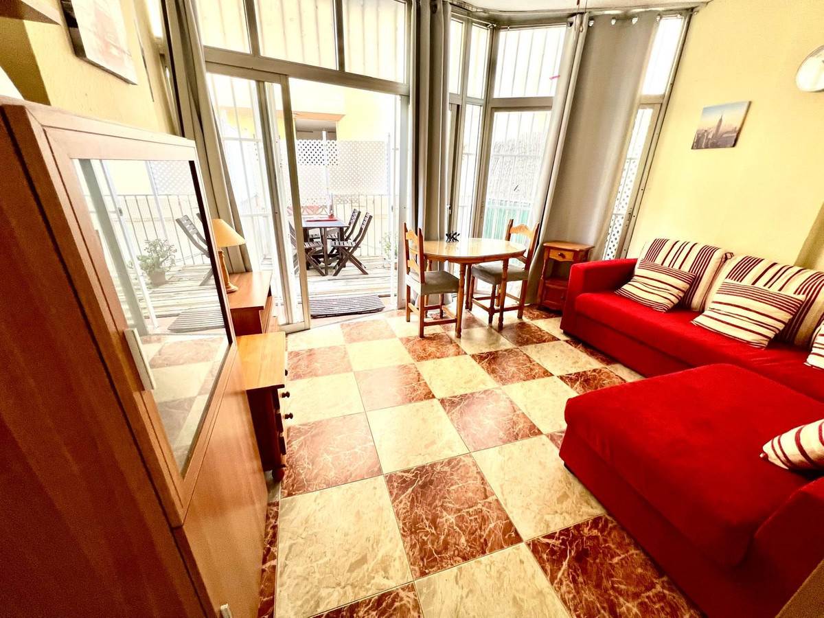 2e69b82e2313450184273e68b250795e - 10