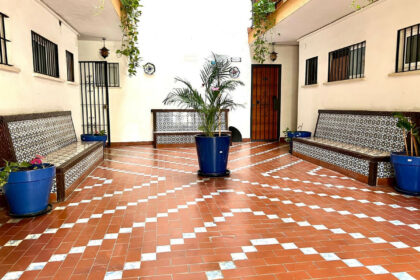 2e69b82e2313450184273e68b250795e - 12