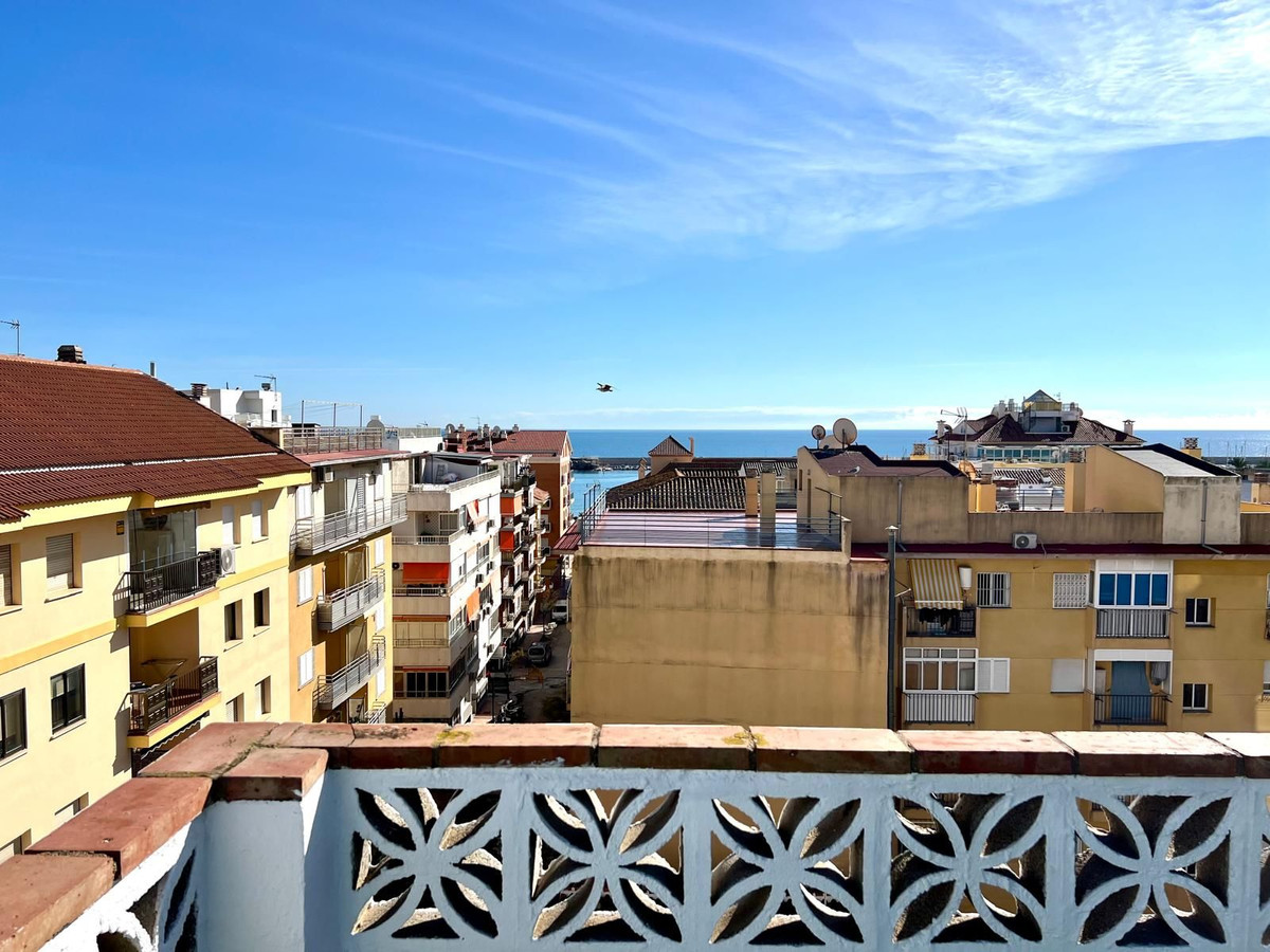 2e69b82e2313450184273e68b250795e - 13