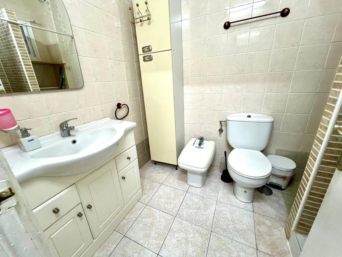 2e69b82e2313450184273e68b250795e - 8