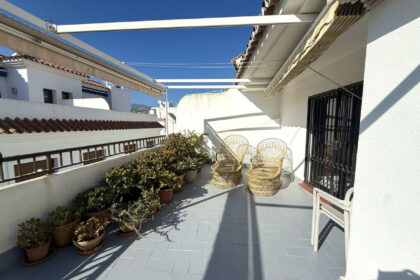 2e8ac0ea63803603be83d196639233ed - 35