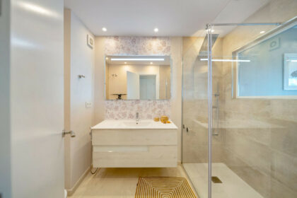 2ec0dc121b83455b5c243712e36e74df - 14