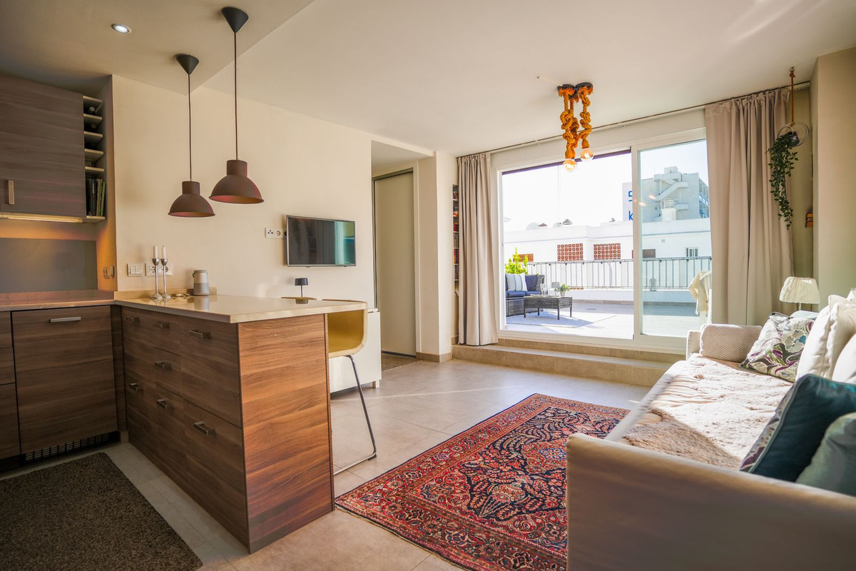 2ef5b5e9fbb50d11d94b2f9e39f6c255 - 19