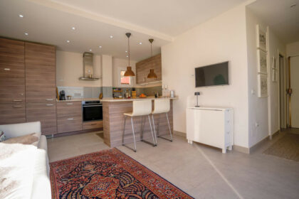 2ef5b5e9fbb50d11d94b2f9e39f6c255 - 25