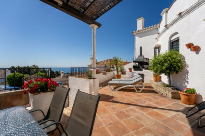 2f736df9a6110c8a17eb3b27777e12d0 - 1