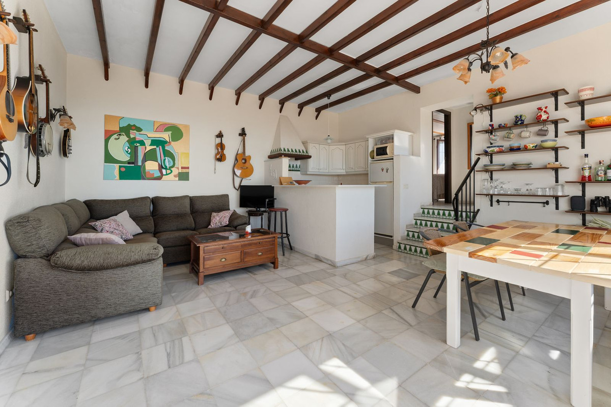 2f736df9a6110c8a17eb3b27777e12d0 - 11