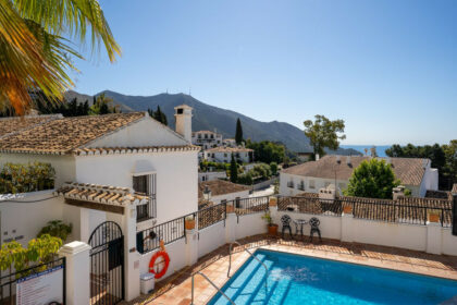 2f736df9a6110c8a17eb3b27777e12d0 - 24