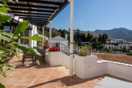 2f736df9a6110c8a17eb3b27777e12d0 - 27