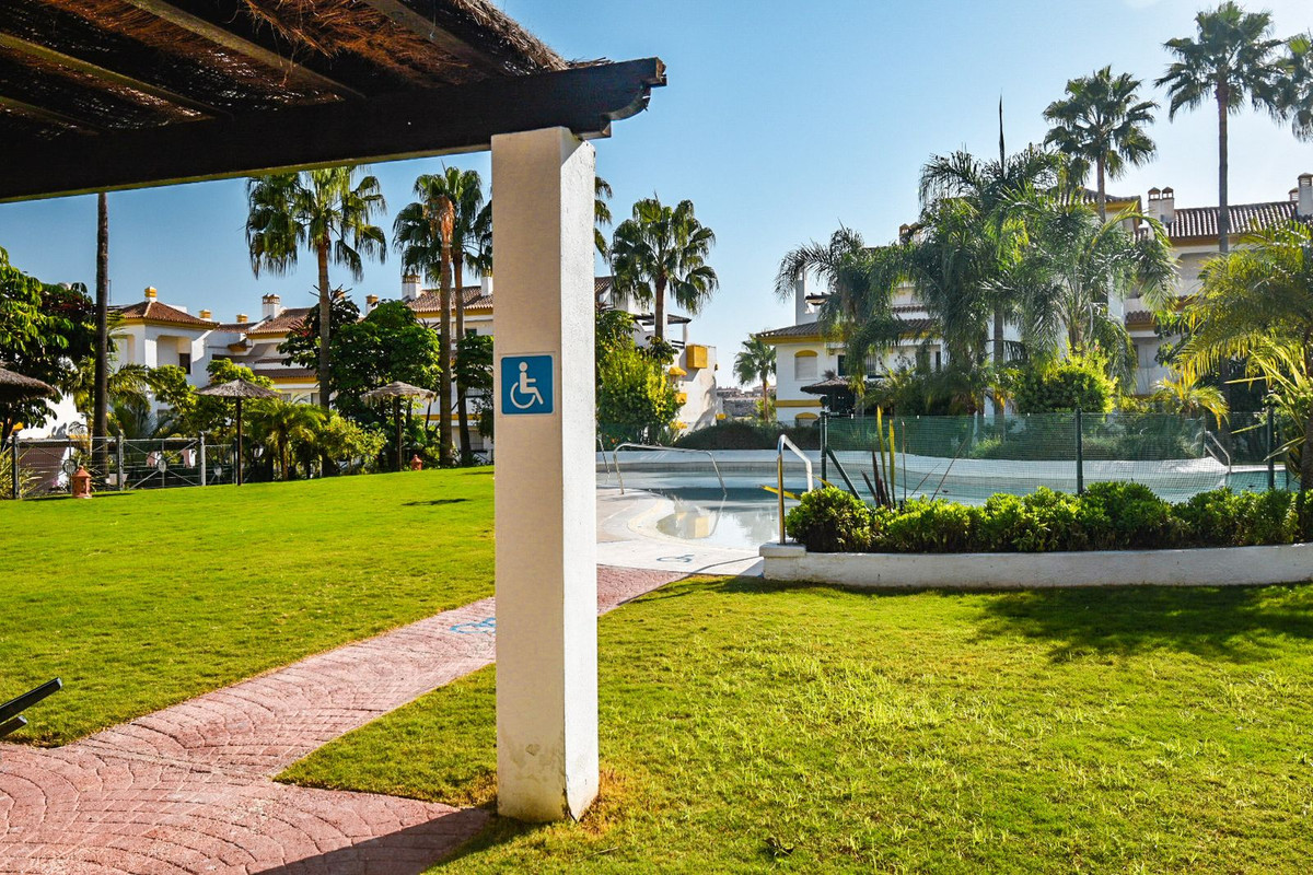 2fc027a92fc2f1948f0a1262b3c87011 - 27