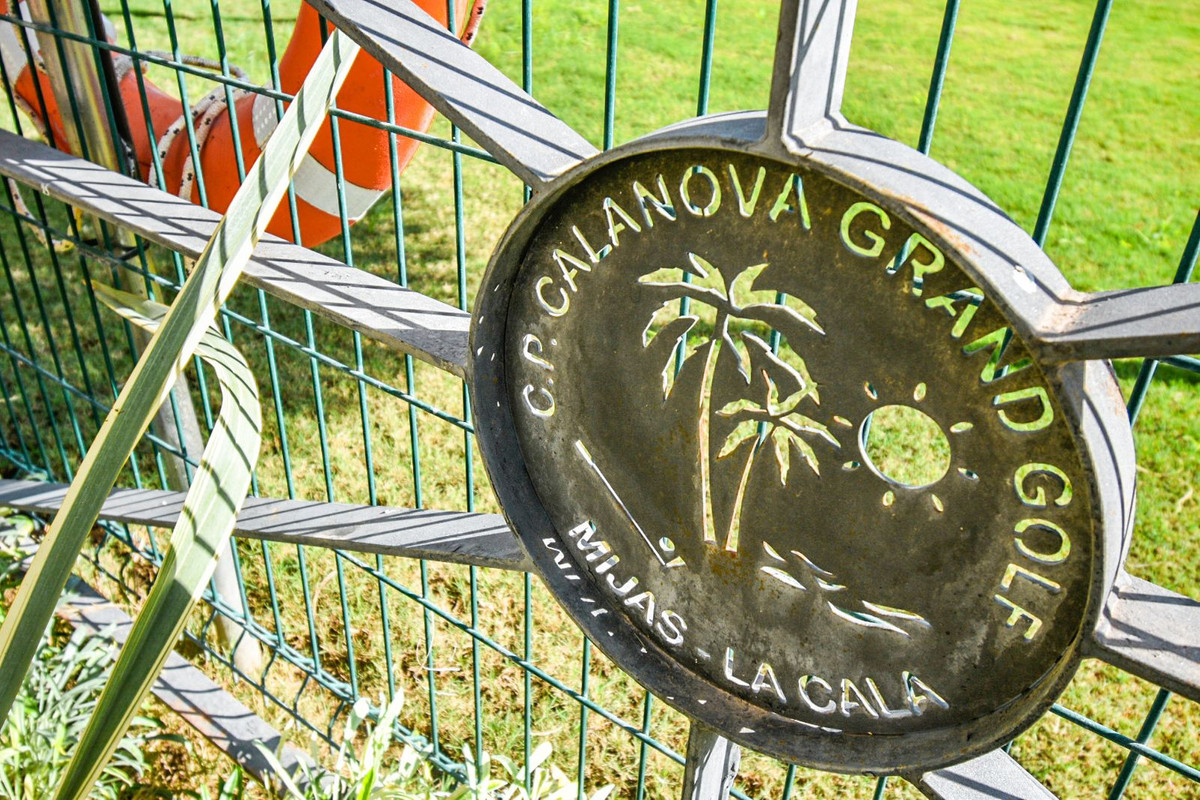 2fc027a92fc2f1948f0a1262b3c87011 - 30