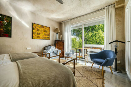 2fc191b36055db699e4b229126312955 - 23