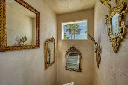 2fc191b36055db699e4b229126312955 - 30