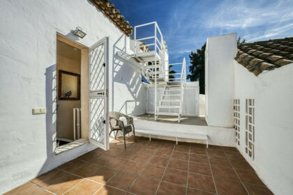 2fc191b36055db699e4b229126312955 - 44