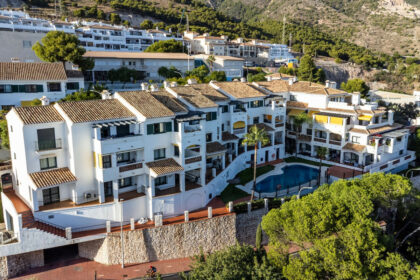 2ff47152906711088c9f1cb8916b3f1e - 18