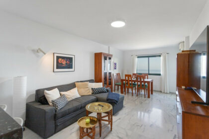 2ff47152906711088c9f1cb8916b3f1e - 8