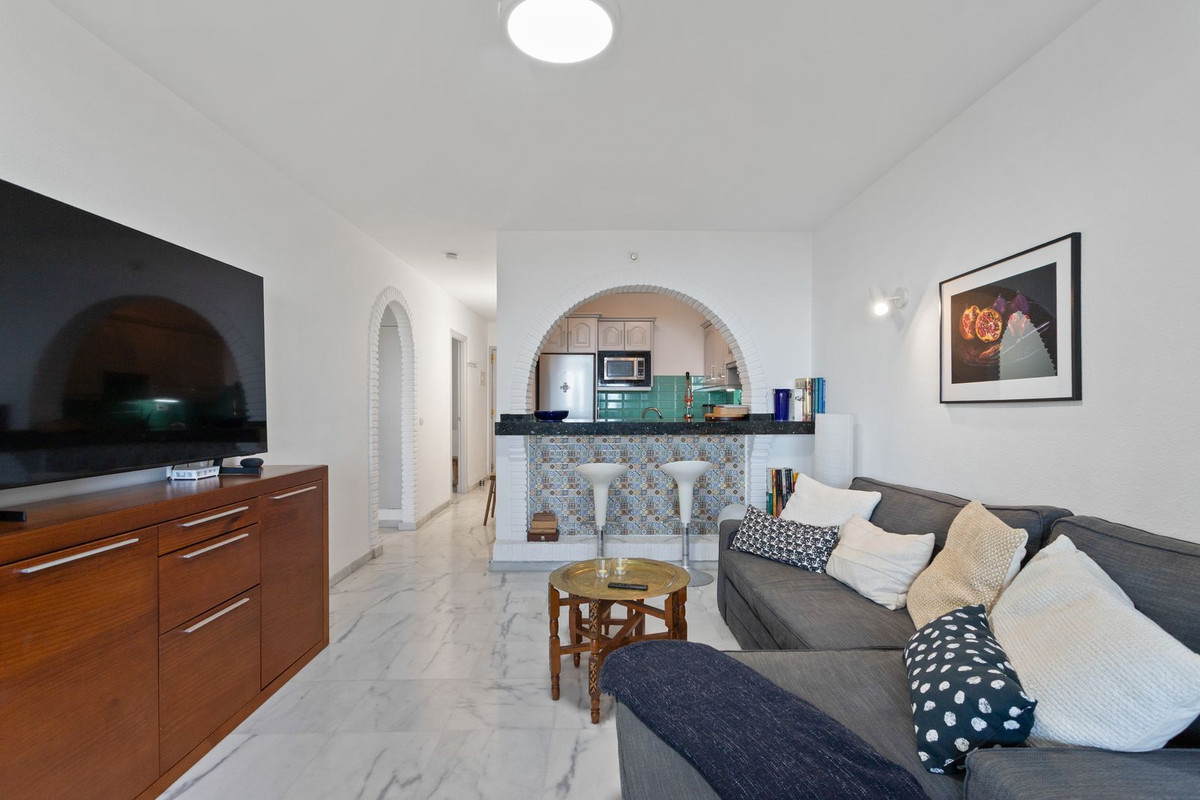 2ff47152906711088c9f1cb8916b3f1e - 9